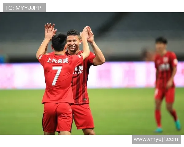 山猫与自由人激战正酣谁能在赛场上笑到最后