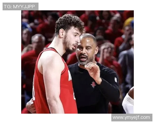 火箭队与黄蜂队激战正酣2019年2月28日NBA精彩对决回顾