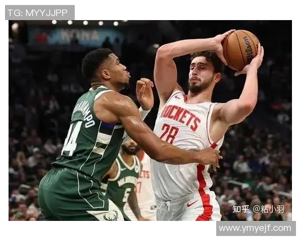 2017年12月17日火箭队与雄鹿队激战回顾精彩瞬间与赛后分析